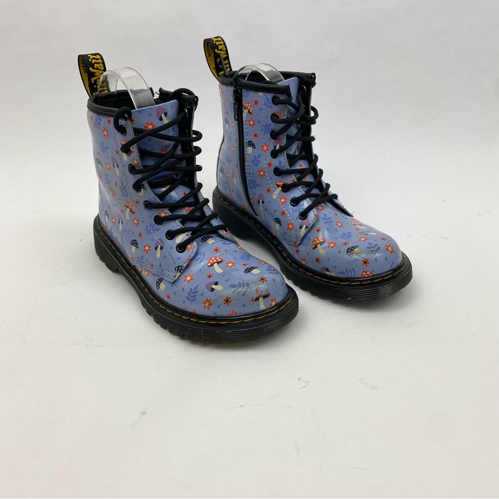 Martens 1460 Junior Patent Woodland boots in Zen Blue